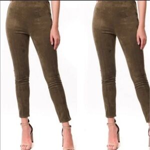 BlankNyc Brown High-Waisted Pants Faux Suede Soft NWOT Size 26 Stretch comfy